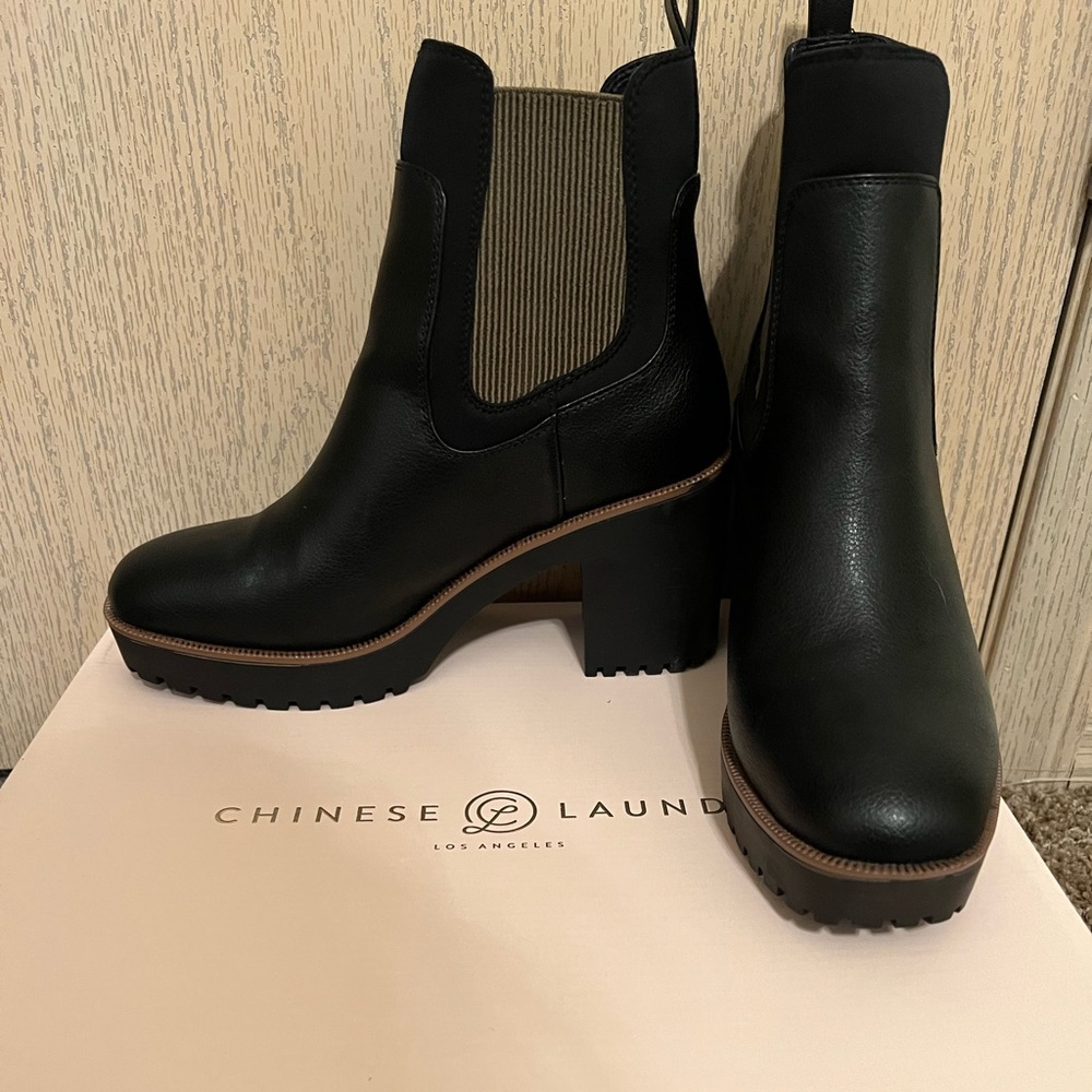 Chinese Laundry Good Day Boot